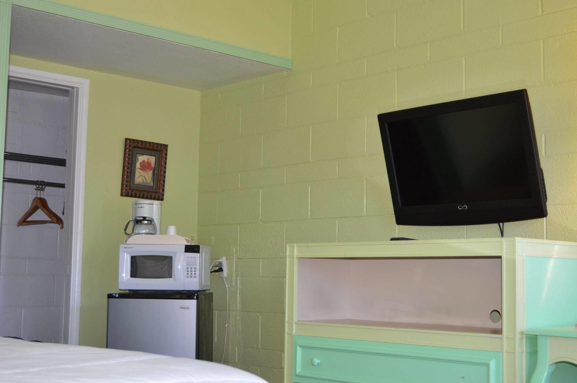 Town House Motel Ланкастер Экстерьер фото